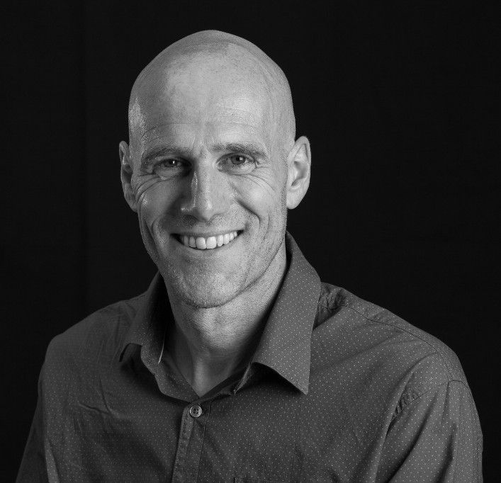 Prof. Hans Supèr 